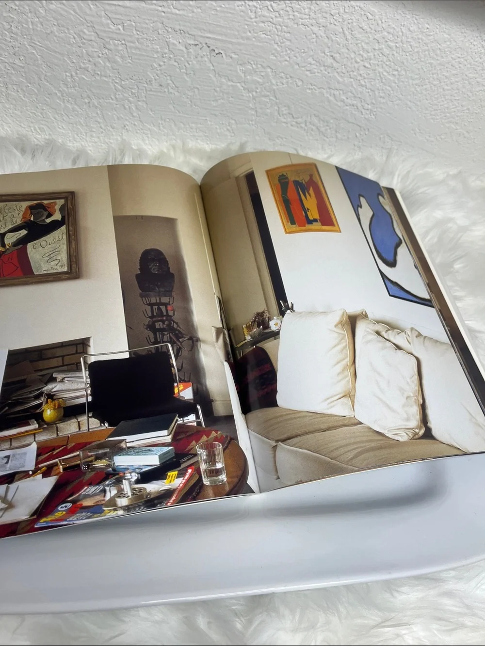 1996 Paris Flea Market Coffee Table Book - White & Black Cover - Picture 5 of 6
